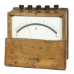 [00063] Weicheisen Voltmeter f�r 15 / 150 / 300 / 600 Volt; Arthur Metzke; nach 1935