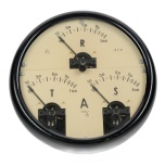 [00135] Drehstrom Amperemeter (Einbauinstrument), 3 x 0 ... 100 A; unbekannter Hersteller; 1. H�lfte 20. Jh.