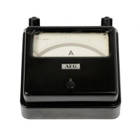 [00329] kleiner Pr�zisions-Me�koffer, Amperemeter; AEG; 1937.