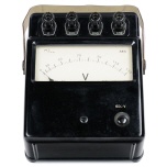 [00342] Weicheisenme�werk f�r Gleich- und Werchselspannung, bis 650 V; AEG.; 2. Quartal 20. Jh.