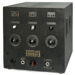 [00609] Kippger�t (??) f�r Zweistrahl-Oszillograph, Entwicklungsversion A Type 052 15-11/1. (BTH) 270 � 330 � 270 mm; 10 kg; Apparatebau Thiele; ca. 1948