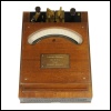 [00114] Przisions-Wattmeter mit 2 Strom- und 2 Spannungsmebereichen sowie 1000-Ohm-Klemme; Siemens & Halse, ca. 1910