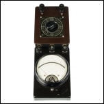 [00175] (inklusive umschaltbaren Vor- und Nebenwiderstand, Holzkassette und Beschreibung) Gossen