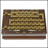 [00351] groe Messbrcke / Kompensator mit Dekadenwiderstnden in Stpsel-Schaltung ; Hersteller unbekannt; um 1900